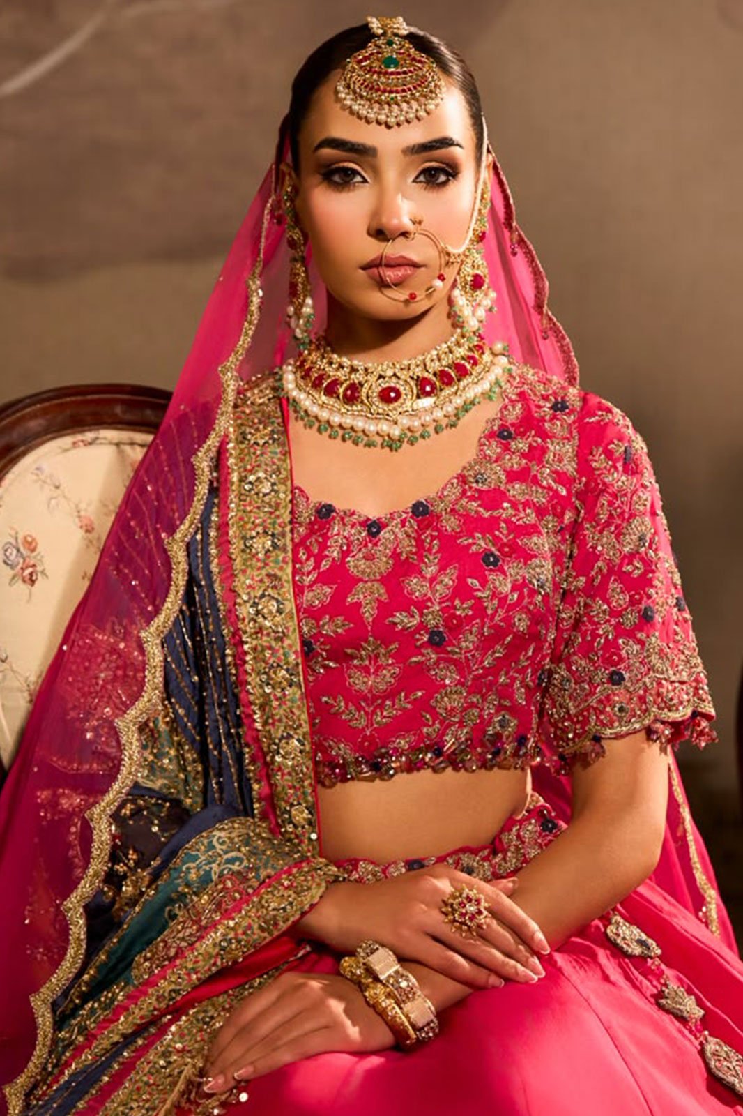 Polki choker and maang tikka in rani pink