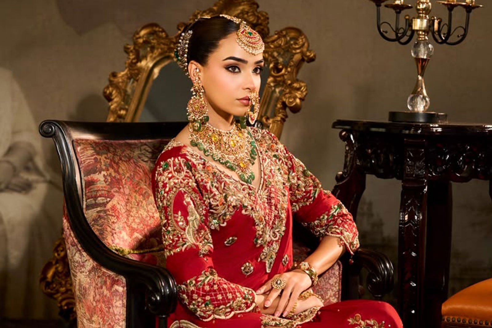 A regal bridal look in classic red